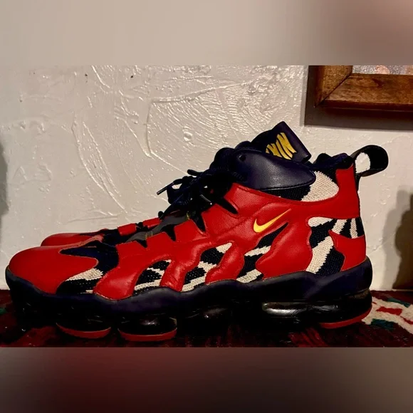 Nike Vapormax Gliese USA Midnight Navy Metallic Gold Men display picture 2